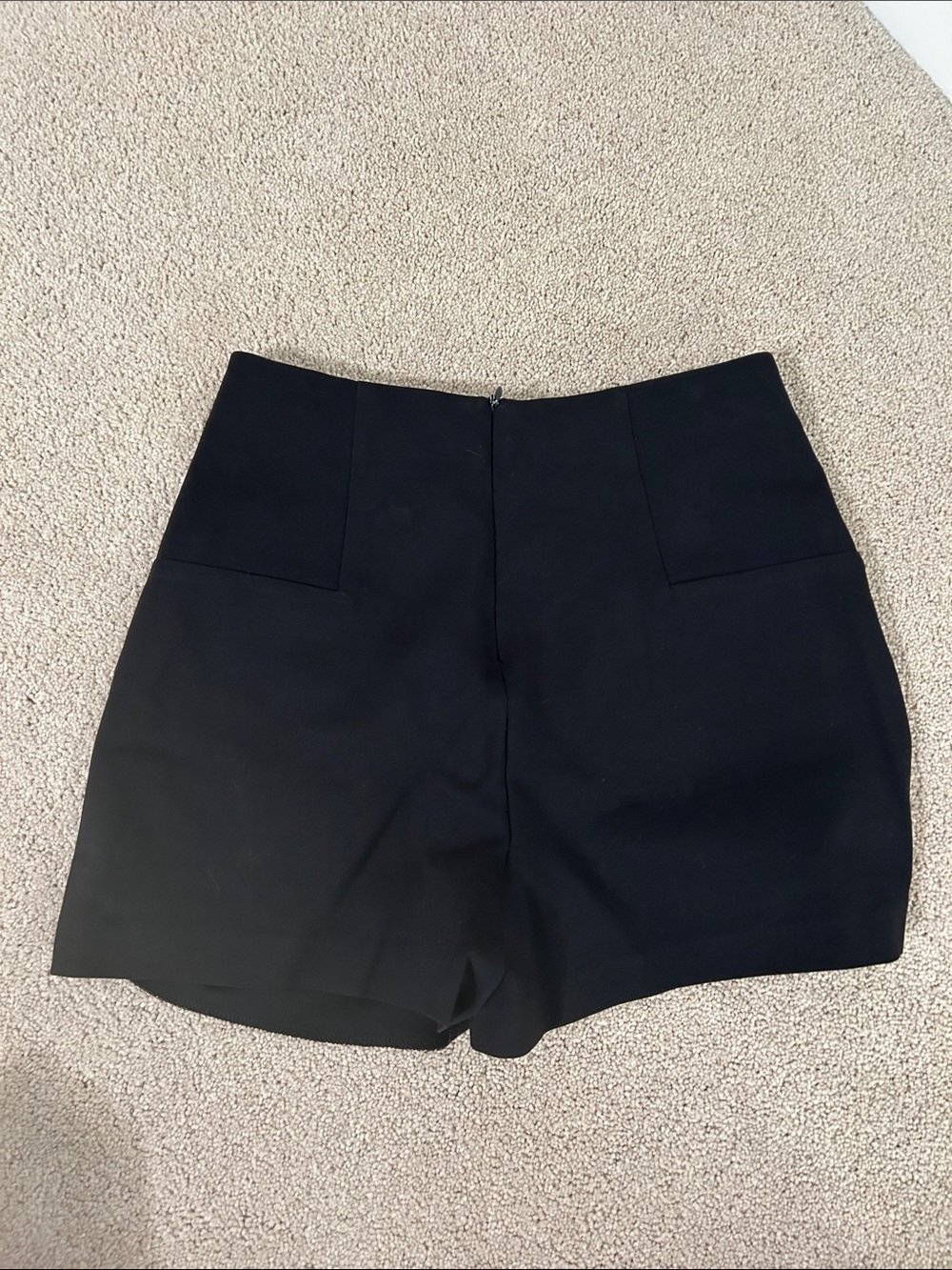 Zara High Rise Shorts - Picture 3 of 5